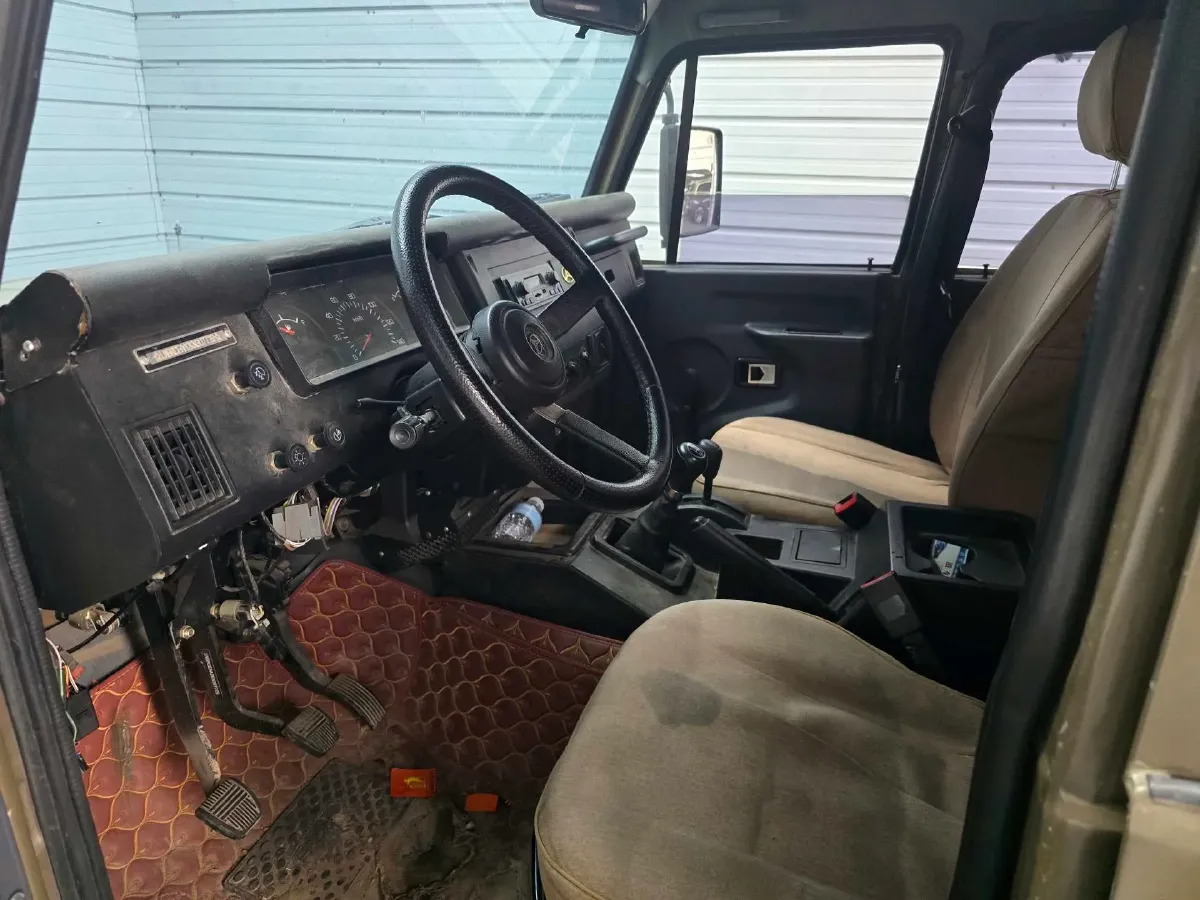 2019 BAW 212 1.5T 136HP L4 5MT,autocango,china used car exporter,china ev exporter,chinese used car exporter,chinese used ev exporter