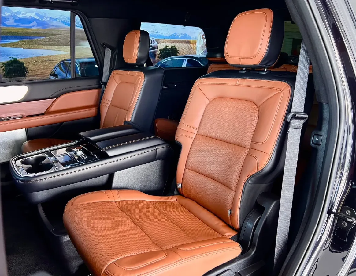 2020 Lincoln Navigator 3.5T 388HP V6 10AT,autocango,china used car exporter,china ev exporter,chinese used car exporter,chinese used ev exporter