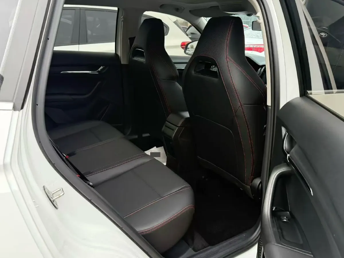 2023 Skoda Kamiq 1.5L 109HP L4 6AT,autocango,china used car exporter,china ev exporter,chinese used car exporter,chinese used ev exporter