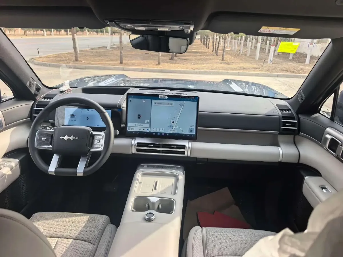 2025 FangChengBao Tai 7 1.5T 156HP L4 E-CVT PHEV,autocango,china used car exporter,china ev exporter,chinese used car exporter,chinese used ev exporter