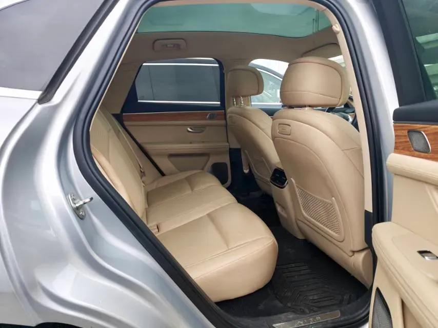 2023 HIMA AITO M5 1.5T 152HP L4 REEV 40KWH,autocango,china used car exporter,china ev exporter,chinese used car exporter,chinese used ev exporter