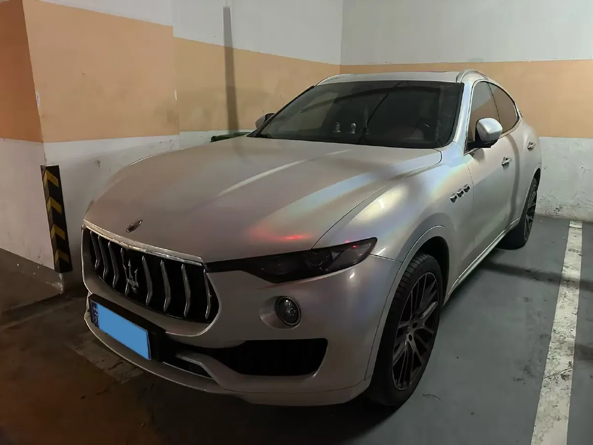 2018 Maserati Levante 3.0T 350HP V6 8AT,autocango,china used car exporter,china ev exporter,chinese used car exporter,chinese used ev exporter