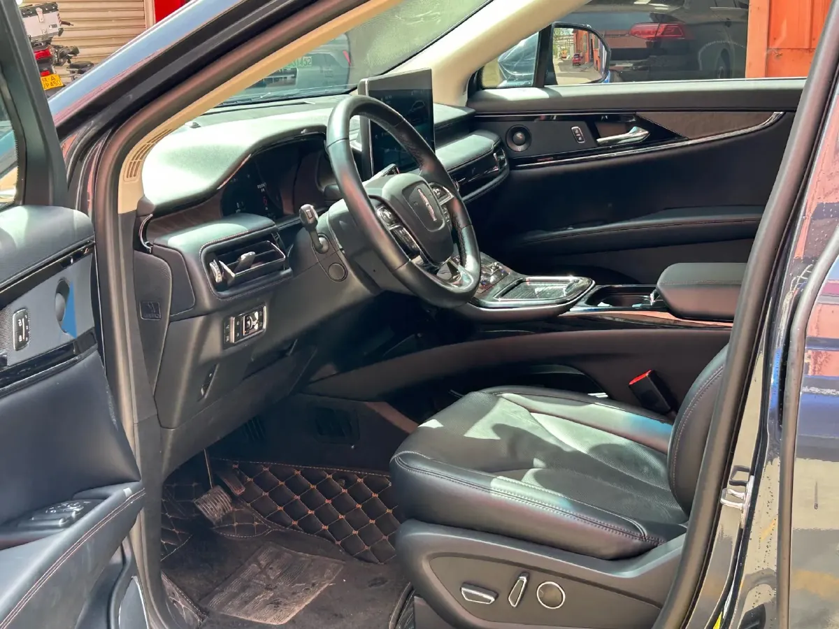 2021 Lincoln Nautilus 2.0T 245HP L4 8AT,autocango,china used car exporter,china ev exporter,chinese used car exporter,chinese used ev exporter