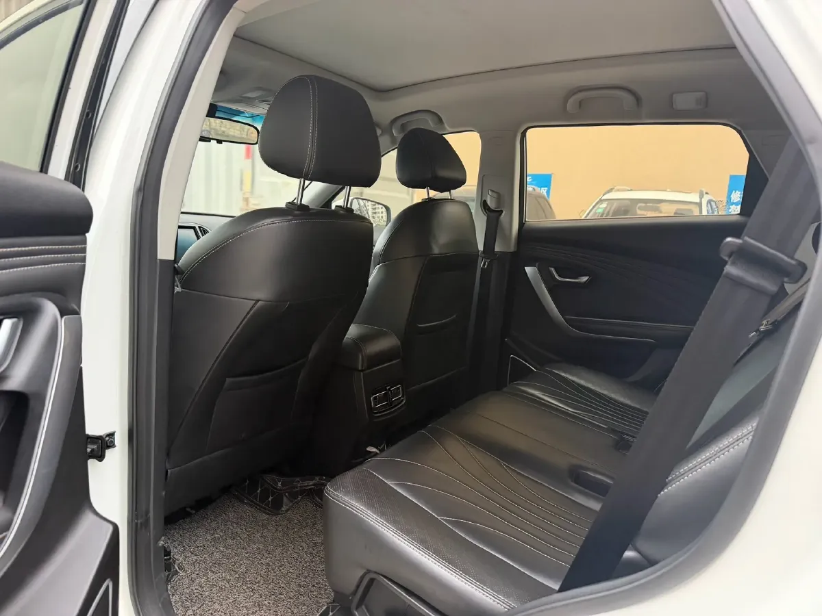 2018 Jetour X70 1.5T 147HP L4 8AT,autocango,china used car exporter,china ev exporter,chinese used car exporter,chinese used ev exporter