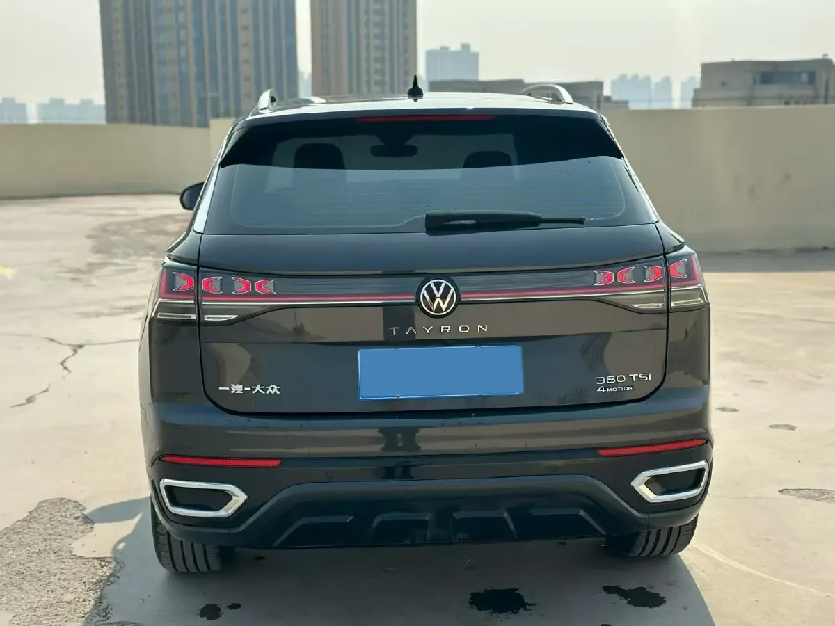 2024 Volkswagen Tayron 2.0T 220HP L4 7DCT,autocango,china used car exporter,china ev exporter,chinese used car exporter,chinese used ev exporter