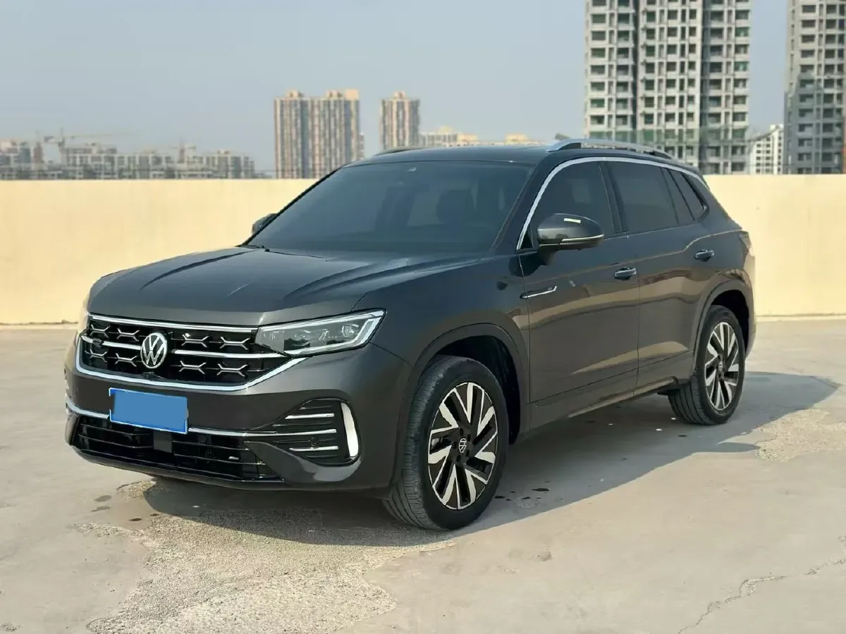 2024 Volkswagen Tayron 2.0T 220HP L4 7DCT,autocango,china used car exporter,china ev exporter,chinese used car exporter,chinese used ev exporter