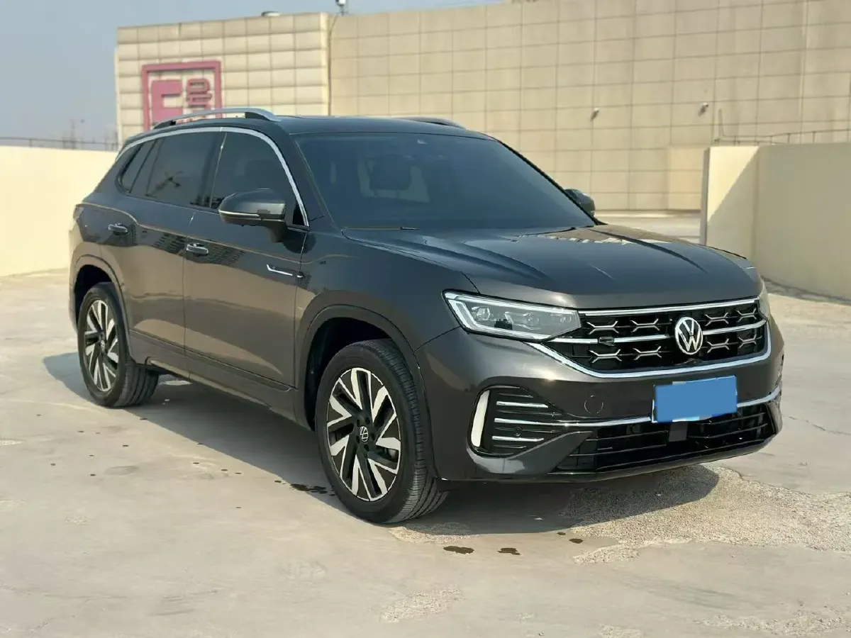 2024 Volkswagen Tayron 2.0T 220HP L4 7DCT,autocango,china used car exporter,china ev exporter,chinese used car exporter,chinese used ev exporter
