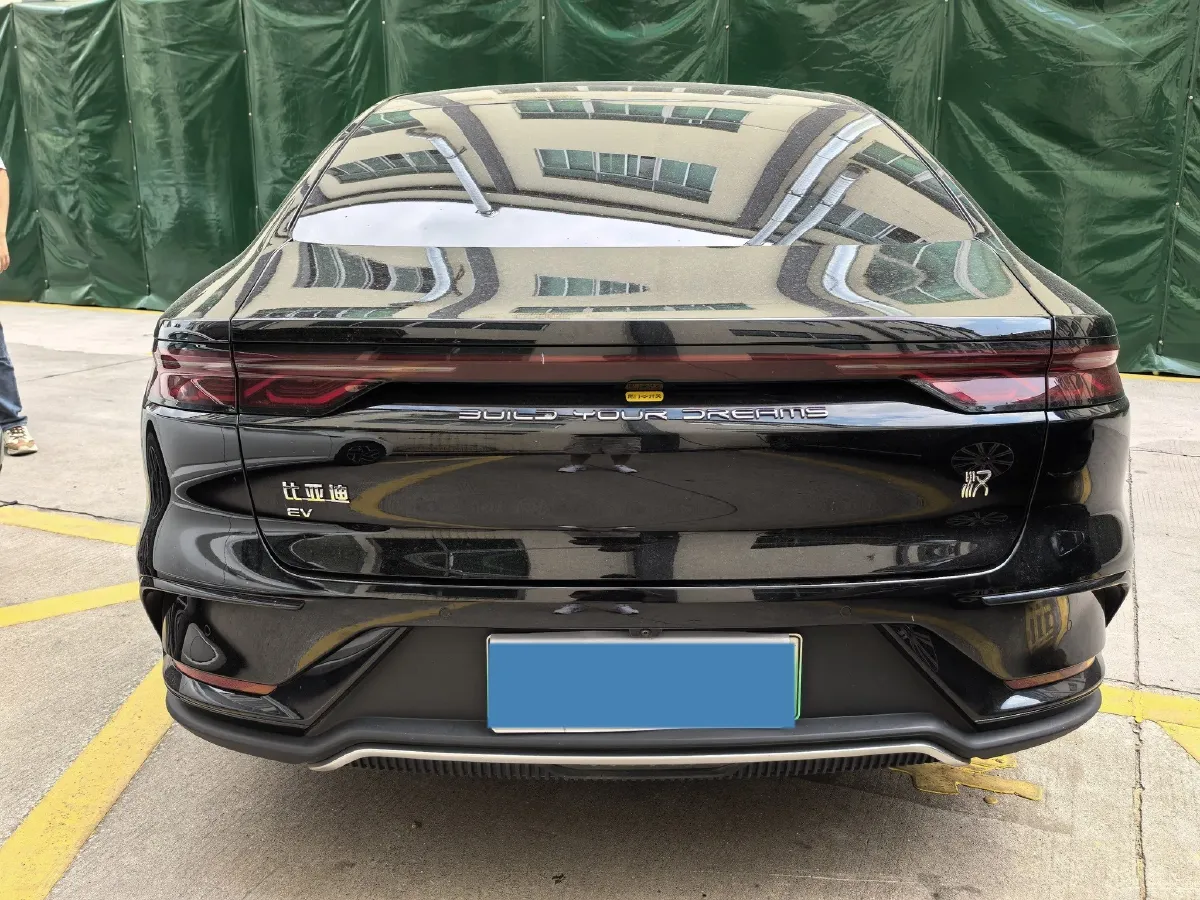 2024 BYD Han BEV 60.48KWH,autocango,china used car exporter,china ev exporter,chinese used car exporter,chinese used ev exporter