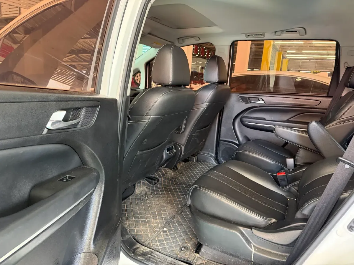 2021 GAC Trumpchi M6 1.5T 169HP L4 7DCT,autocango,china used car exporter,china ev exporter,chinese used car exporter,chinese used ev exporter