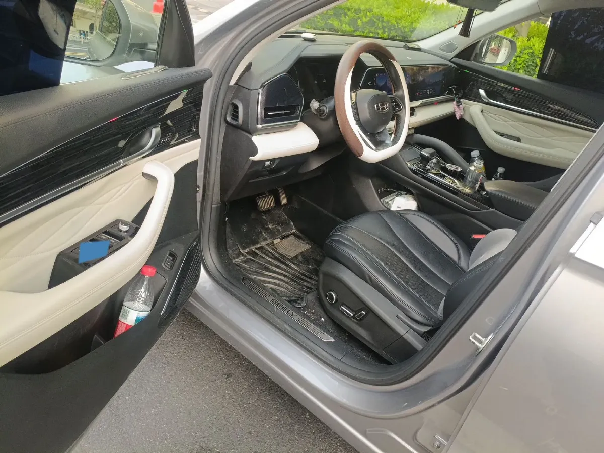 2023 Geely Monjaro 2.0T 238HP L4 8AT,autocango,china used car exporter,china ev exporter,chinese used car exporter,chinese used ev exporter