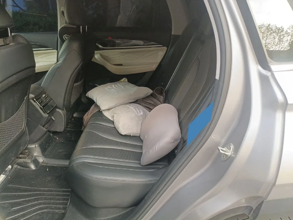 2023 Geely Monjaro 2.0T 238HP L4 8AT,autocango,china used car exporter,china ev exporter,chinese used car exporter,chinese used ev exporter