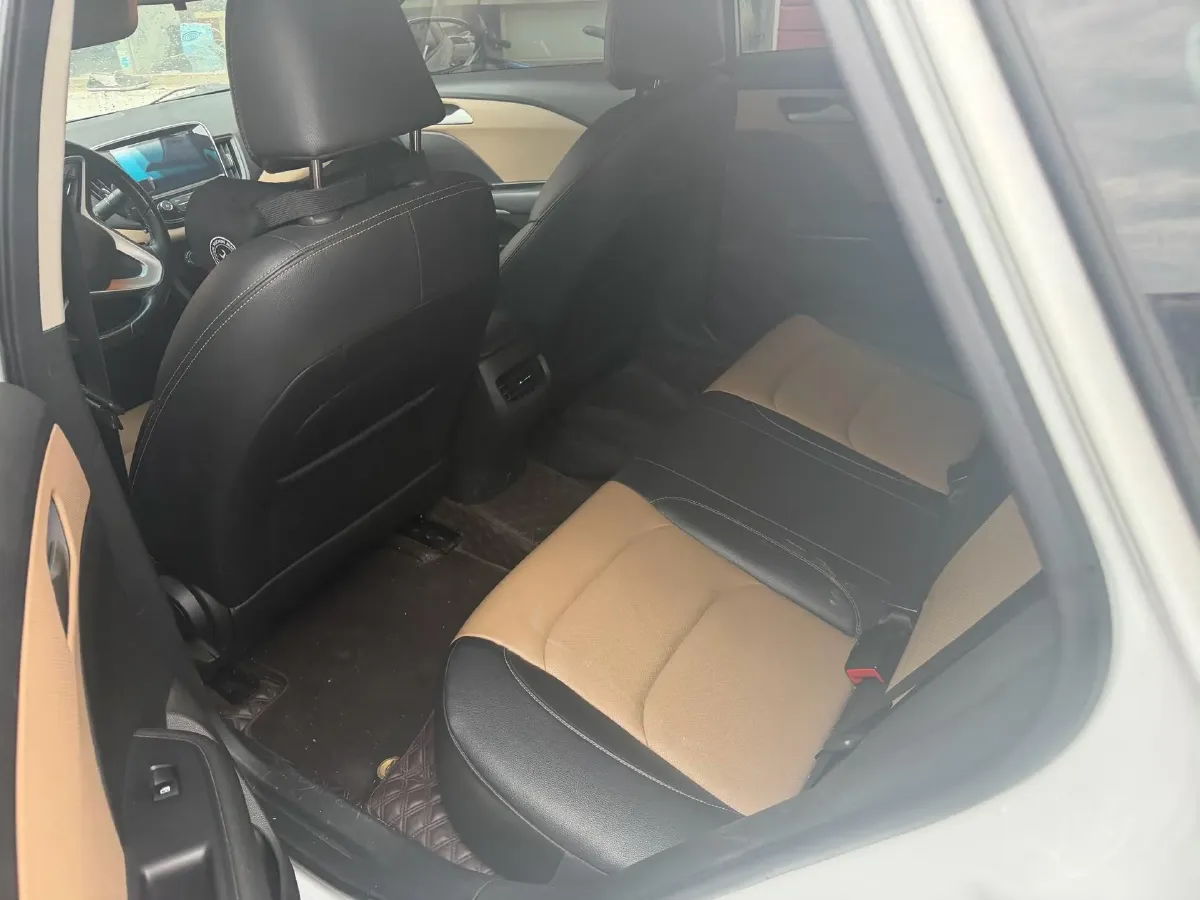 2022 Chevrolet Monza 1.5L 113HP L4 6AT,autocango,china used car exporter,china ev exporter,chinese used car exporter,chinese used ev exporter