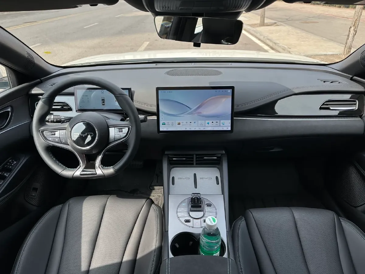 2025 BYD Seal06 1.5L 101HP L4 E-CVT PHEV 10.08KWH,autocango,china used car exporter,china ev exporter,chinese used car exporter,chinese used ev exporter