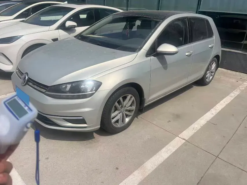 2018 Volkswagen Golf 1.4T 131HP L4 7DCT,autocango,china used car exporter,china ev exporter,chinese used car exporter,chinese used ev exporter