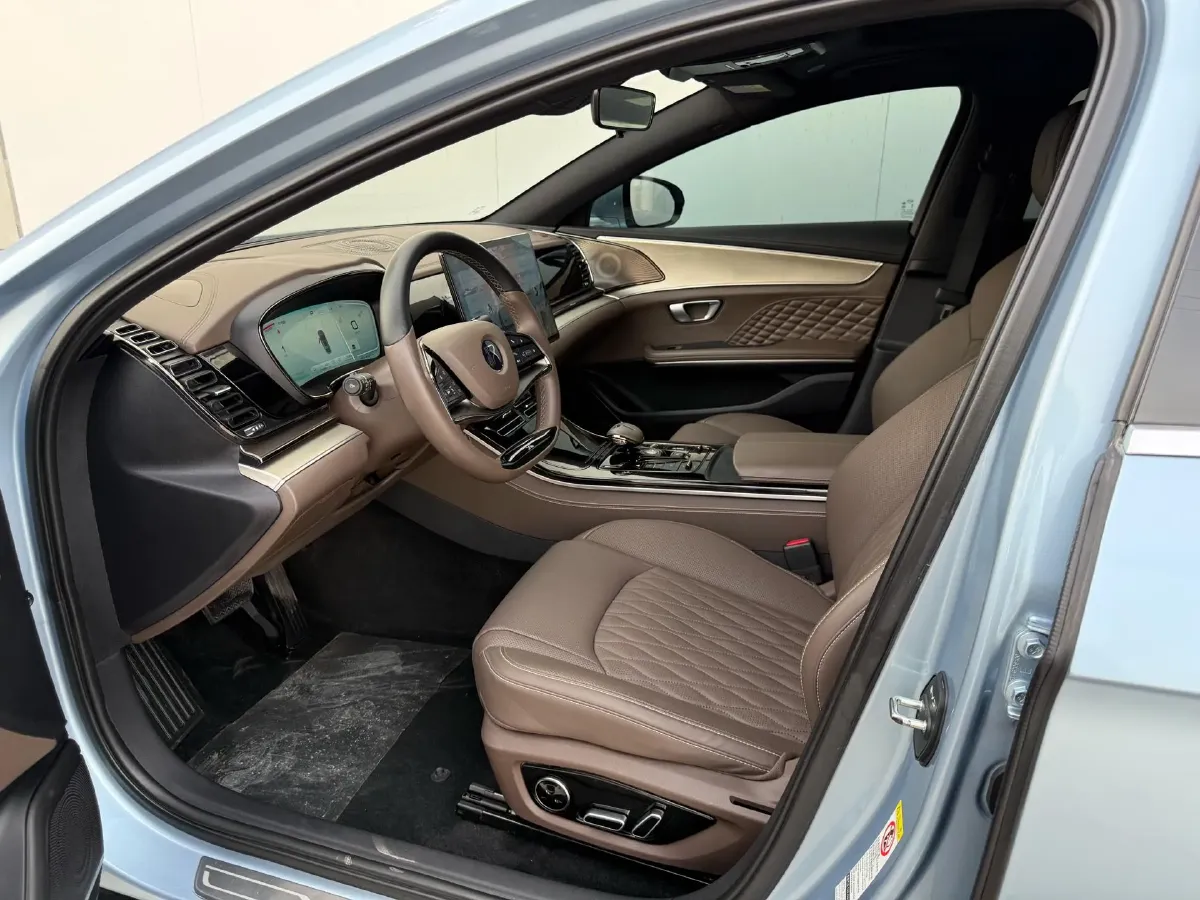 2024 BYD Han 1.5T 139HP L4 E-CVT PHEV 18.316KWH,autocango,china used car exporter,china ev exporter,chinese used car exporter,chinese used ev exporter