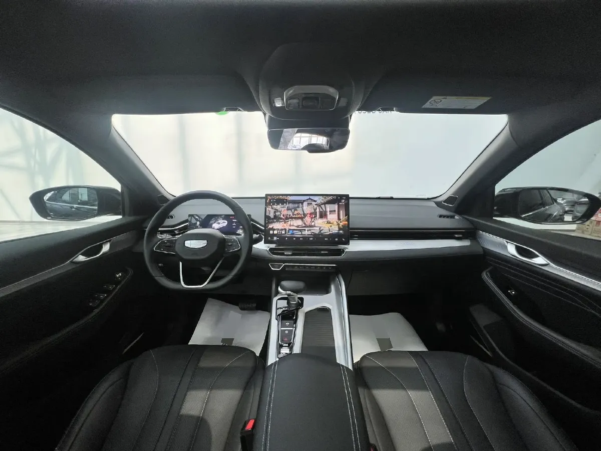 2025 Geely Preface 1.5T 181HP L4 7DCT,autocango,china used car exporter,china ev exporter,chinese used car exporter,chinese used ev exporter