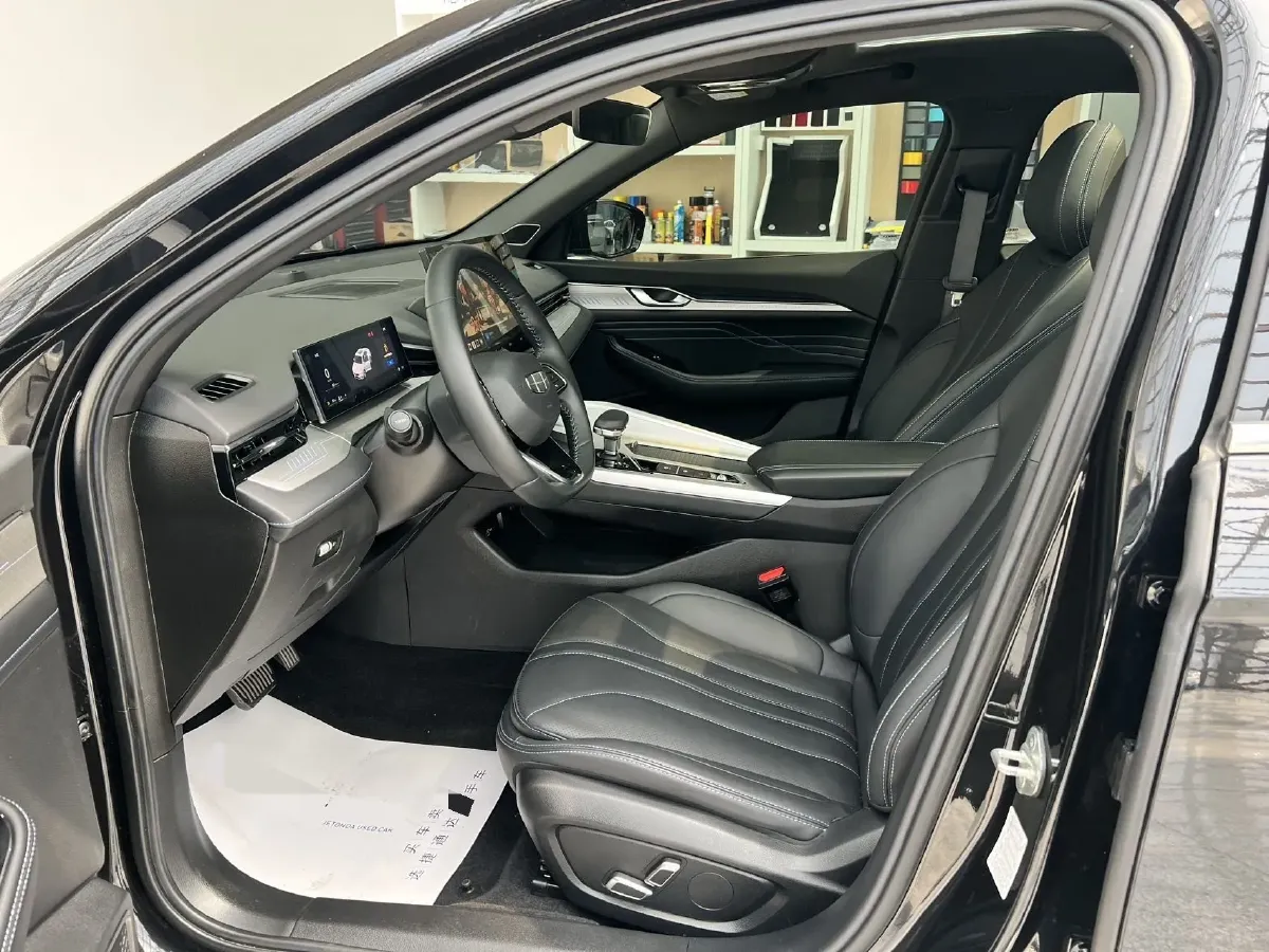 2025 Geely Preface 1.5T 181HP L4 7DCT,autocango,china used car exporter,china ev exporter,chinese used car exporter,chinese used ev exporter