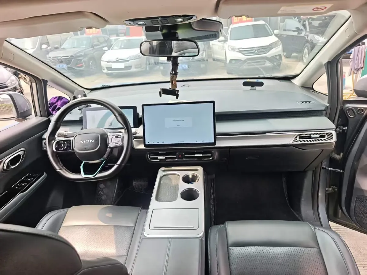 2023 GAC Trumpchi GS4 1.5T 177HP L4 6AT,autocango,china used car exporter,china ev exporter,chinese used car exporter,chinese used ev exporter