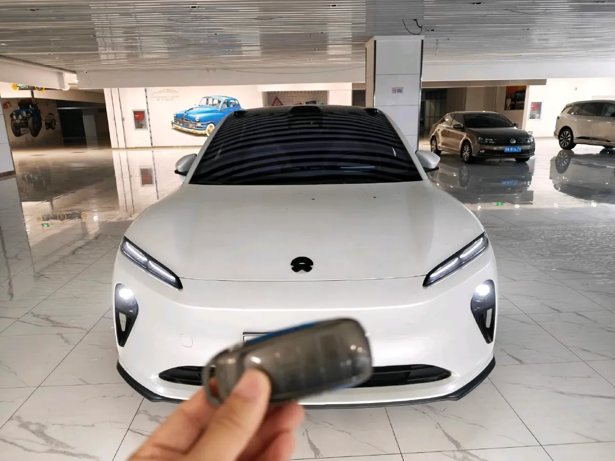 2024 NIO ET5T BEV 75KWH,autocango,china used car exporter,china ev exporter,chinese used car exporter,chinese used ev exporter