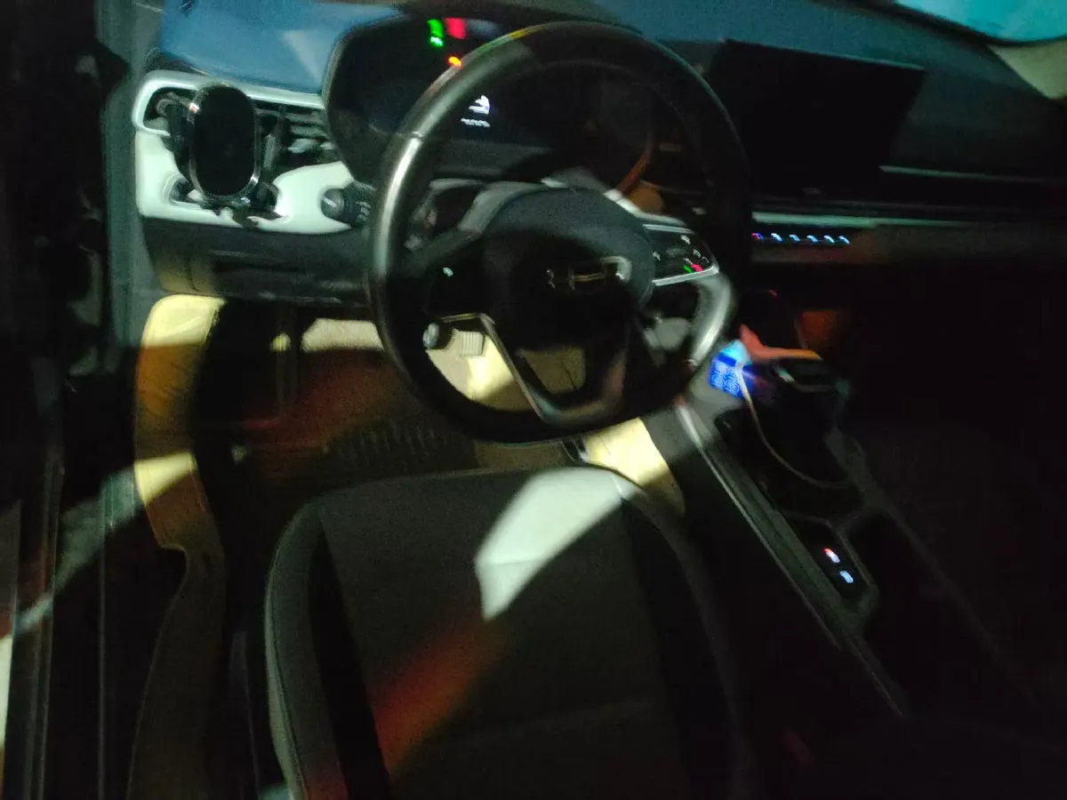 2022 Geely Emgrand 1.5L 114HP L4 CVT,autocango,china used car exporter,china ev exporter,chinese used car exporter,chinese used ev exporter