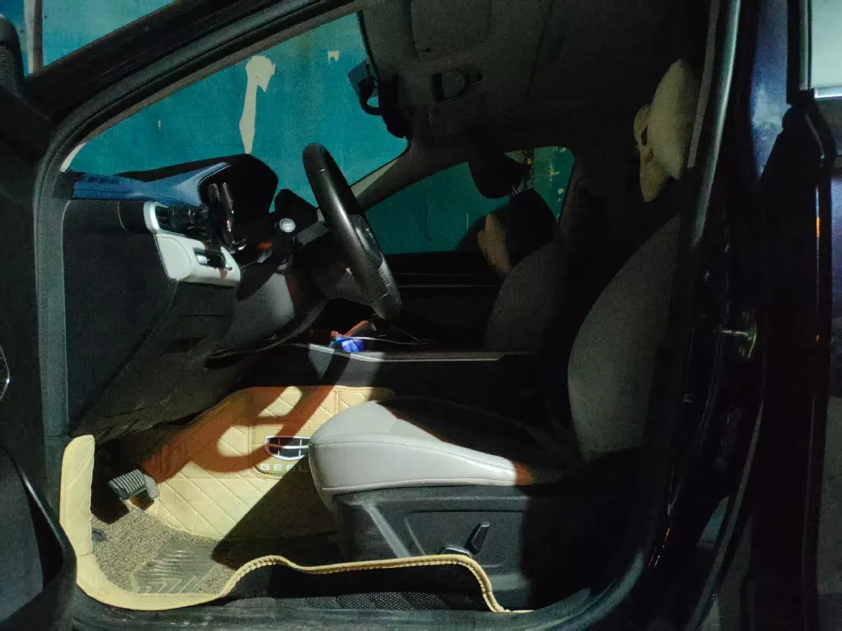 2022 Geely Emgrand 1.5L 114HP L4 CVT,autocango,china used car exporter,china ev exporter,chinese used car exporter,chinese used ev exporter