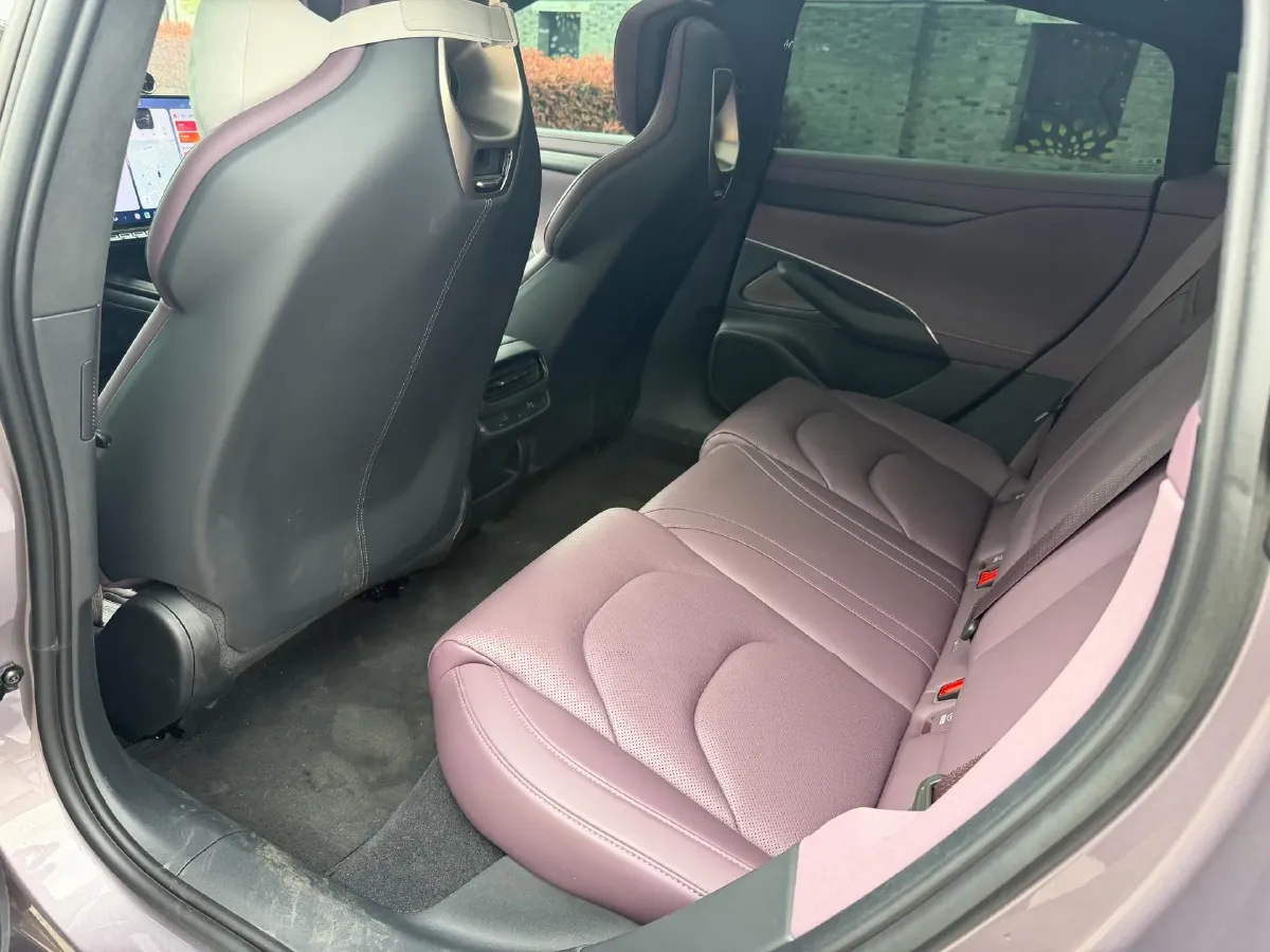 2024 MI SU7 BEV 101KWH,autocango,china used car exporter,china ev exporter,chinese used car exporter,chinese used ev exporter