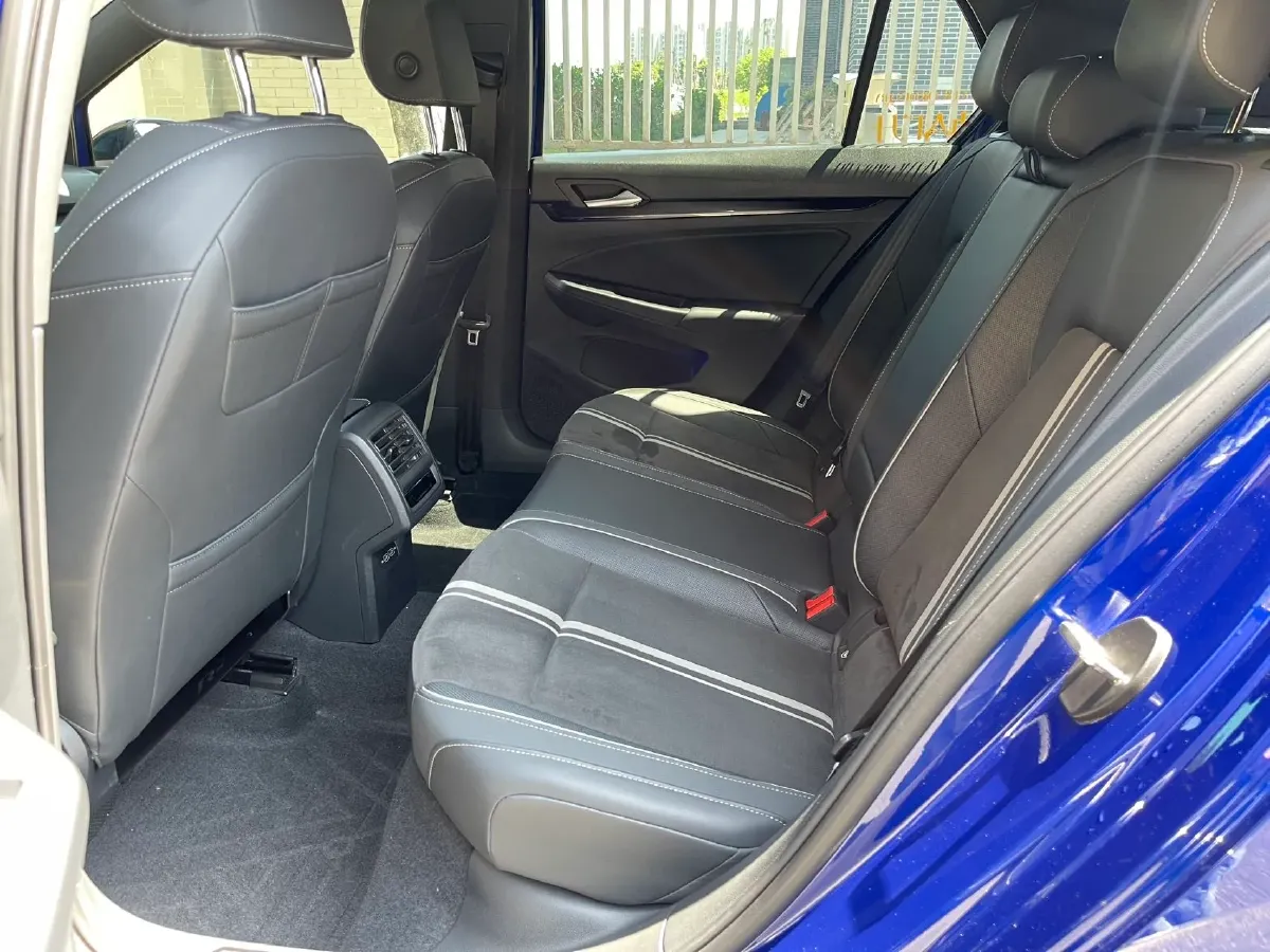 2021 Volkswagen Golf 1.4T 150HP L4 7DCT,autocango,china used car exporter,china ev exporter,chinese used car exporter,chinese used ev exporter