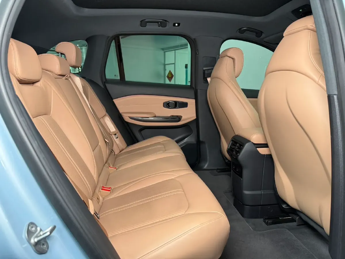 2022 NIO ES6 BEV 75KWH,autocango,china used car exporter,china ev exporter,chinese used car exporter,chinese used ev exporter