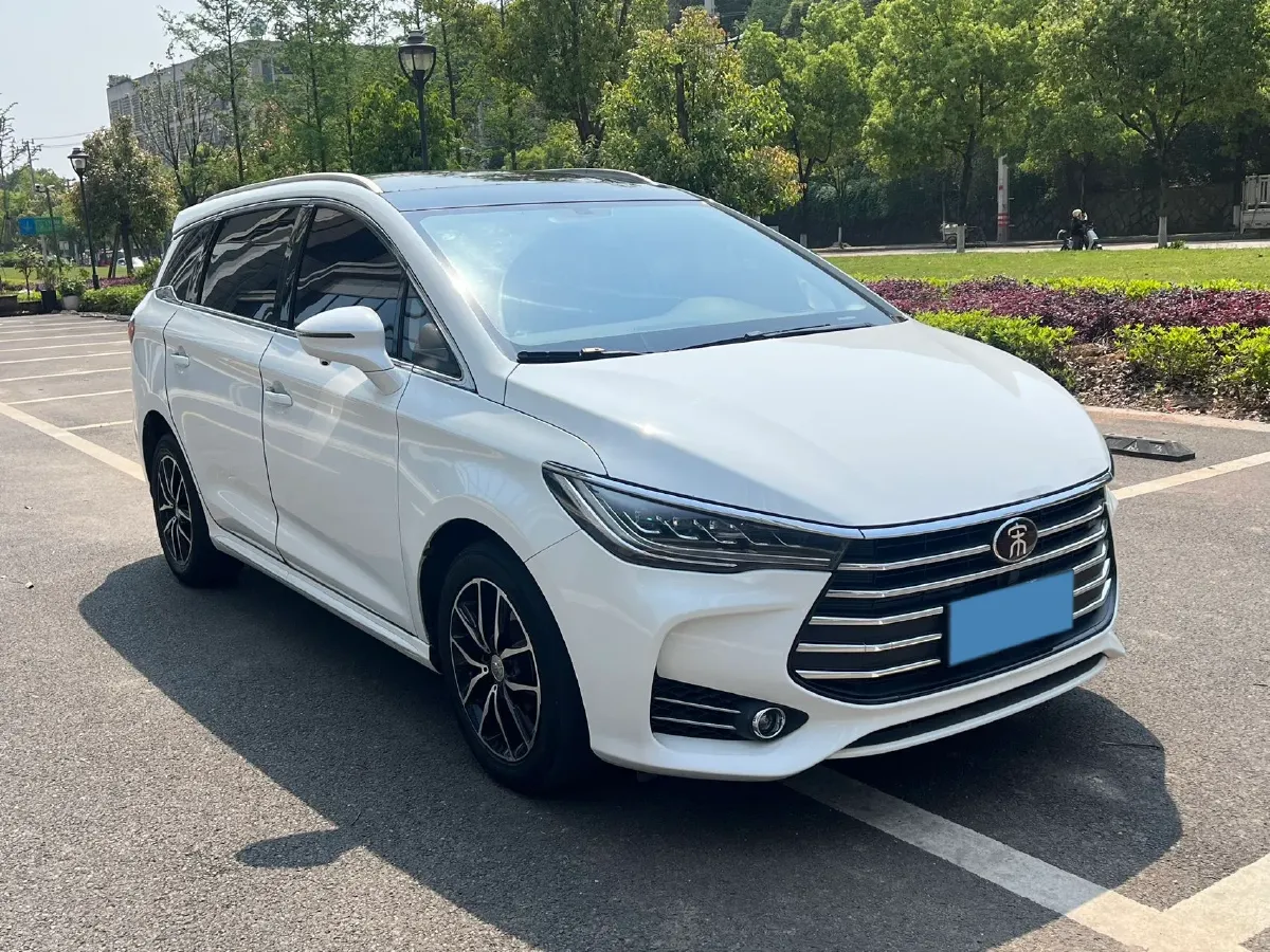 2017 BYD Song MAX 1.5T 154HP L4 6DCT,autocango,china used car exporter,china ev exporter,chinese used car exporter,chinese used ev exporter