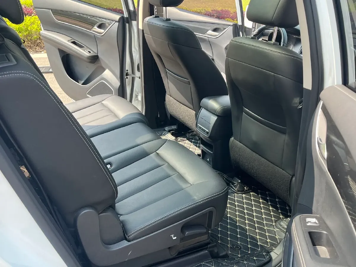 2017 BYD Song MAX 1.5T 154HP L4 6DCT,autocango,china used car exporter,china ev exporter,chinese used car exporter,chinese used ev exporter