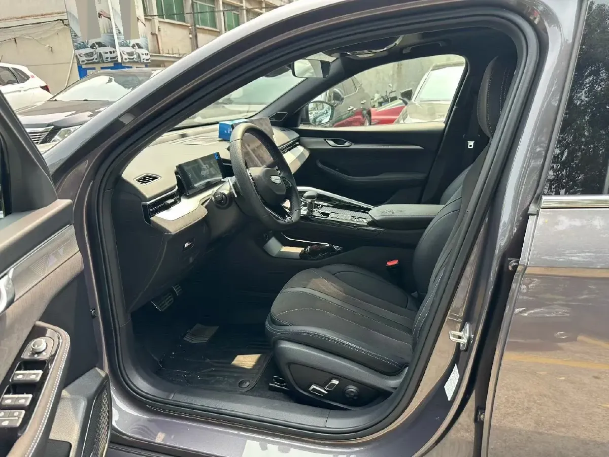 2025 Geely Preface 2.0T 238HP L4 8AT,autocango,china used car exporter,china ev exporter,chinese used car exporter,chinese used ev exporter