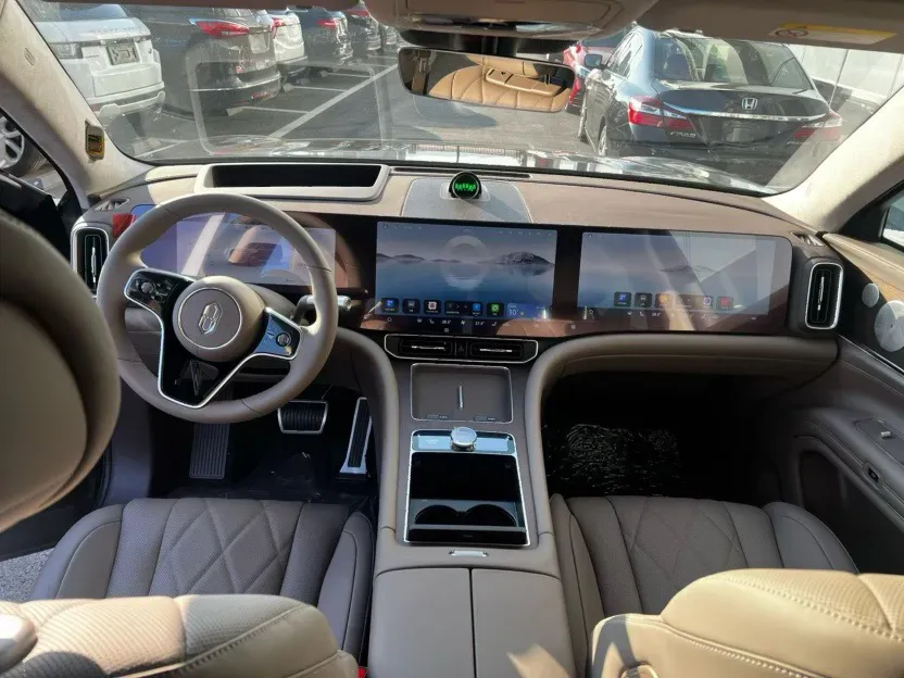 2024 AITO AITO M9 1.5T 152HP L4 REEV 42KWH,autocango,china used car exporter,china ev exporter,chinese used car exporter,chinese used ev exporter