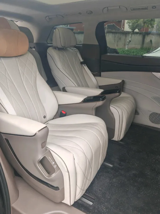 2022 Honda Odyssey 2.0L 146HP L4 E-CVT Hybrid,autocango,china used car exporter,china ev exporter,chinese used car exporter,chinese used ev exporter