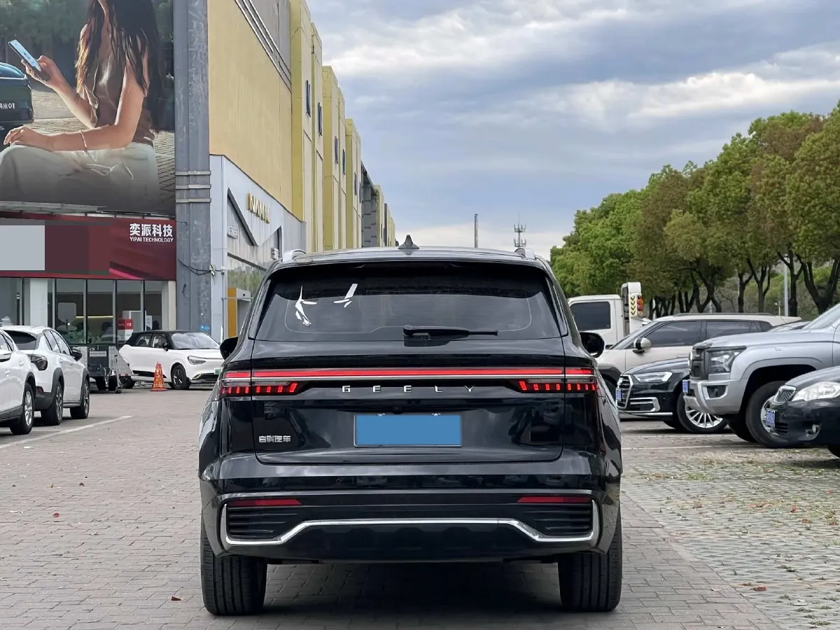 2024 Geely Monjaro 2.0T 218HP L4 7DCT,autocango,china used car exporter,china ev exporter,chinese used car exporter,chinese used ev exporter