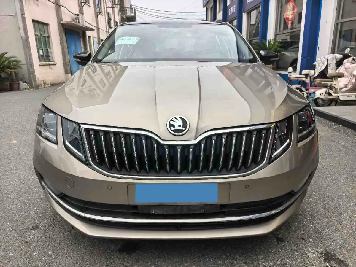 2020 Skoda Octavia 1.4T 150HP L4 7DCT,autocango,china used car exporter,china ev exporter,chinese used car exporter,chinese used ev exporter