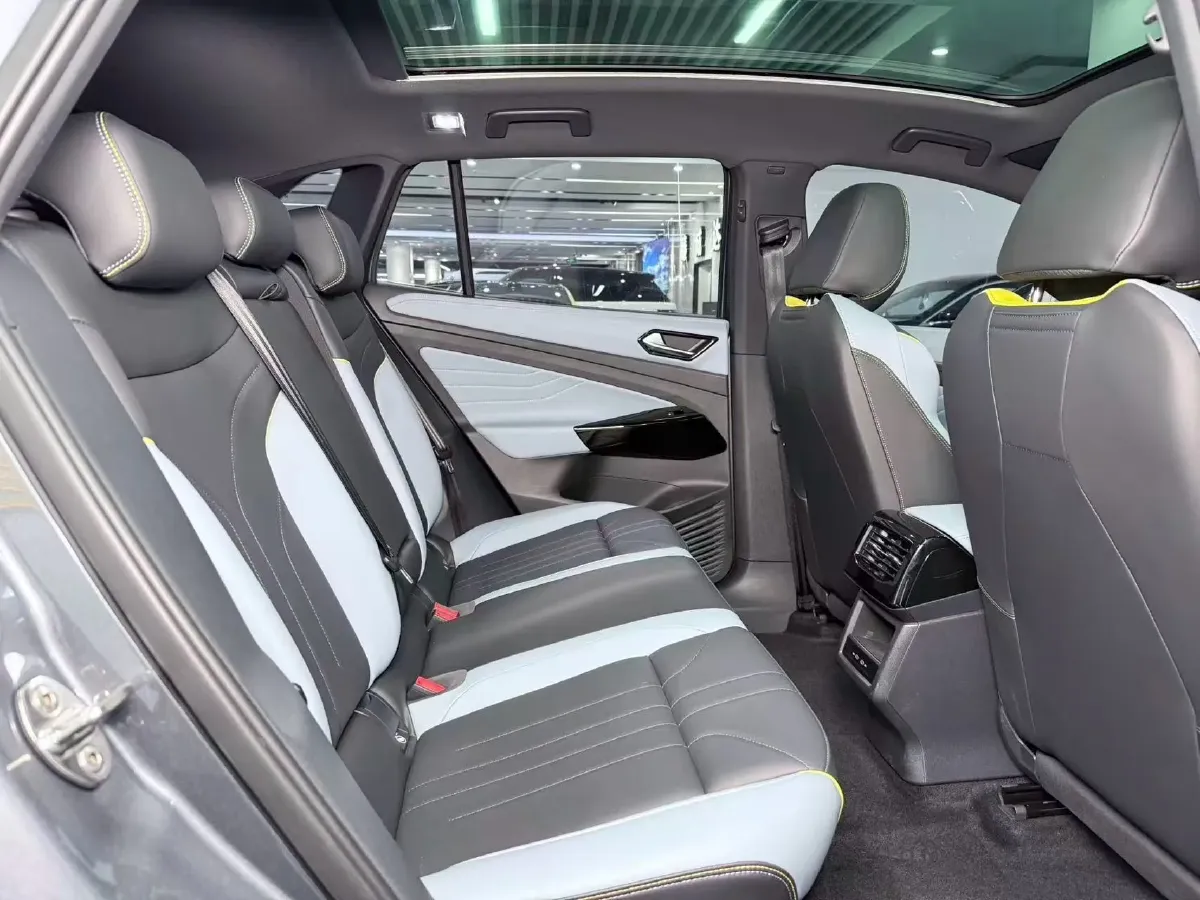 2024 Volkswagen ID.4 X BEV 52.8KWH,autocango,china used car exporter,china ev exporter,chinese used car exporter,chinese used ev exporter