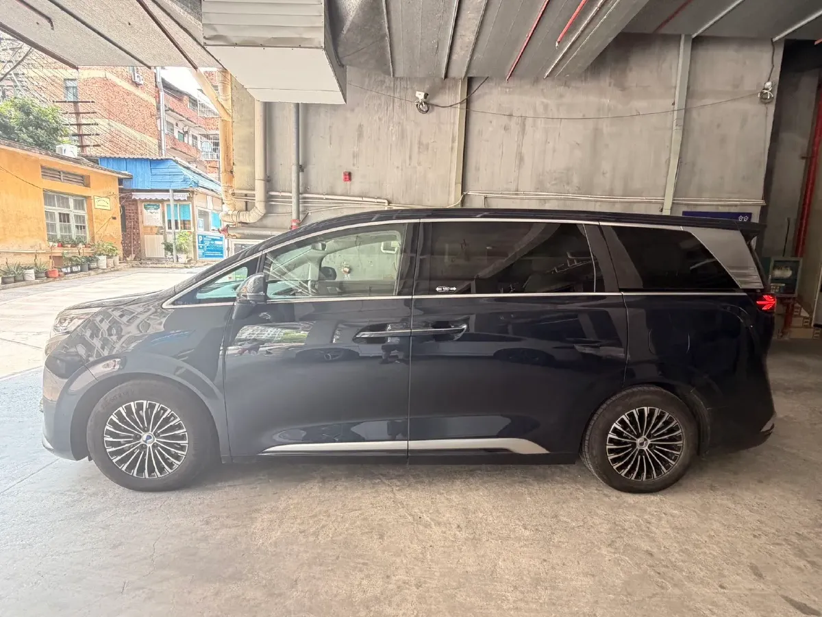 2022 Mercedes-Benz GLC Class 2.0T 197HP L4 9AT,autocango,china used car exporter,china ev exporter,chinese used car exporter,chinese used ev exporter