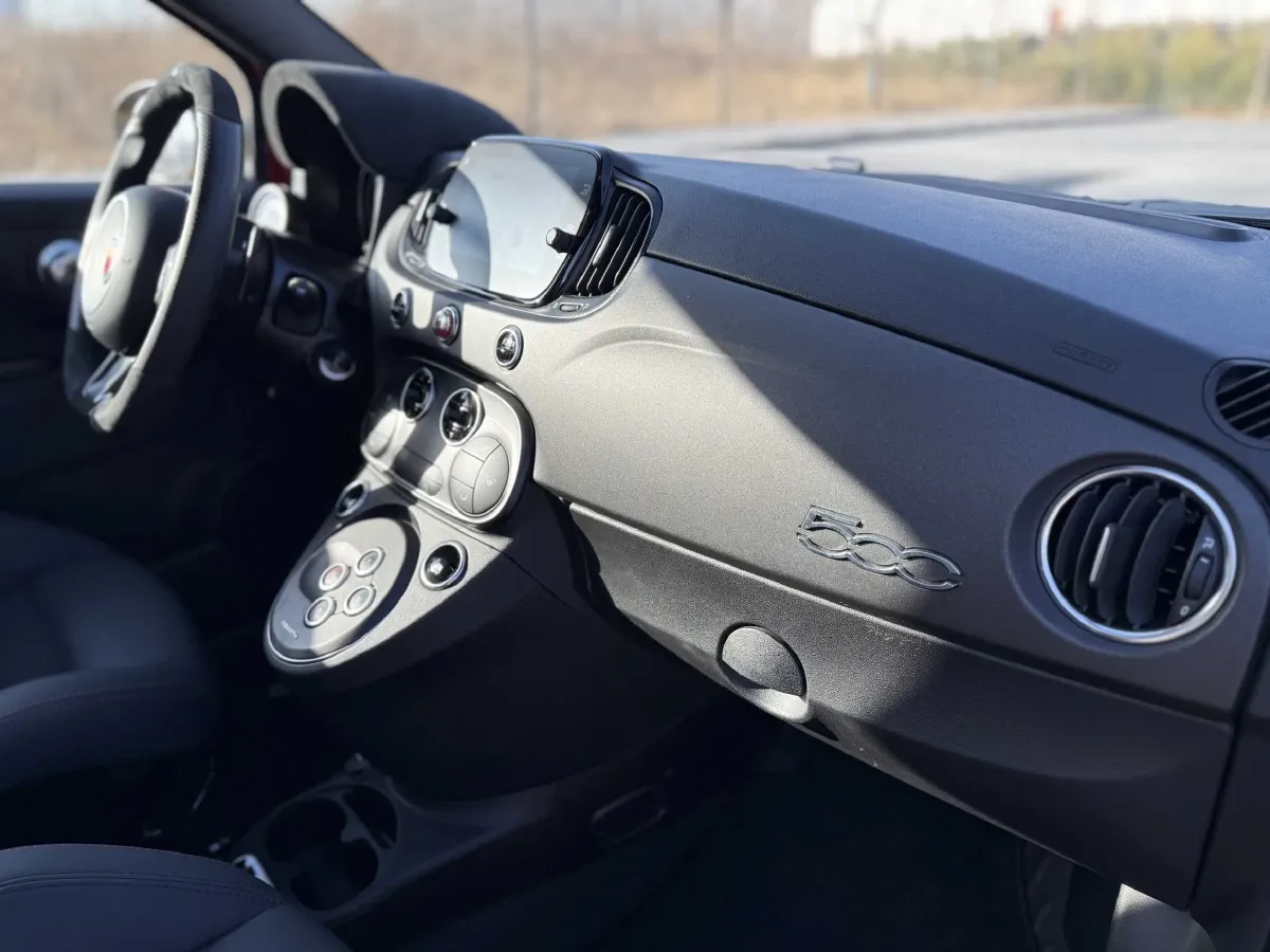 2022 DongFeng Fengon Fengon 500 1.5T 150HP L4 6MT,autocango,china used car exporter,china ev exporter,chinese used car exporter,chinese used ev exporter