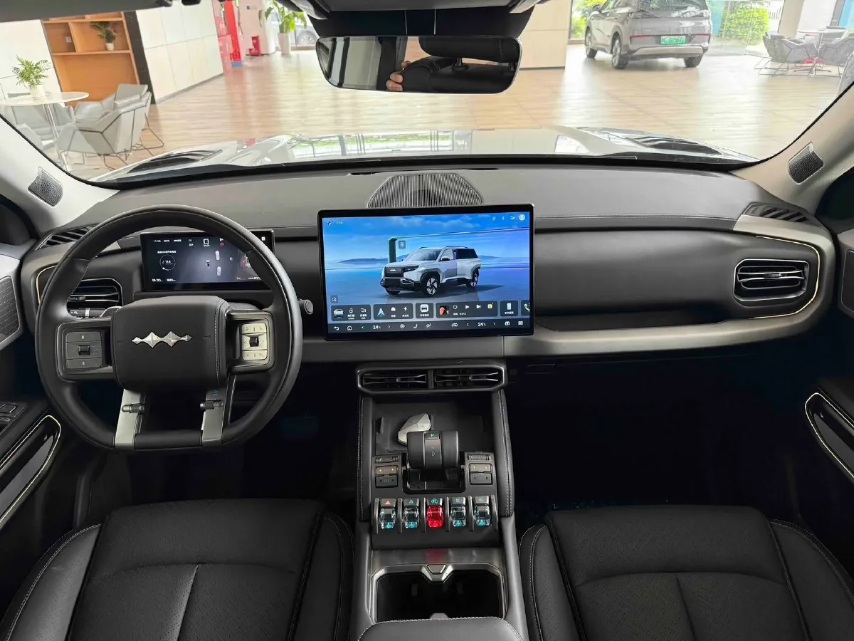 2025 FangChengBao Tai 3 BEV,autocango,china used car exporter,china ev exporter,chinese used car exporter,chinese used ev exporter