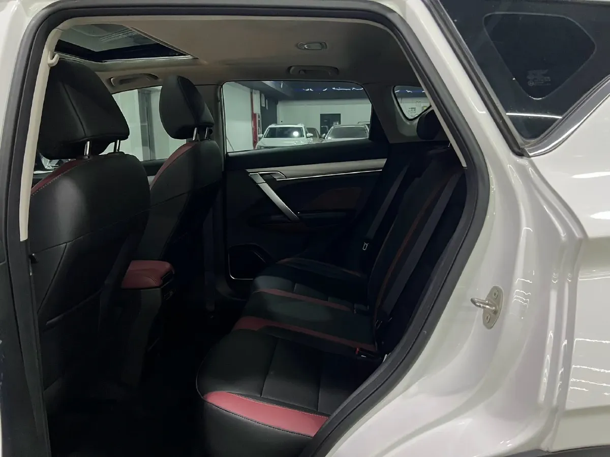 2021 Geely Coolray 1.4T 141HP L4 6DCT,autocango,china used car exporter,china ev exporter,chinese used car exporter,chinese used ev exporter