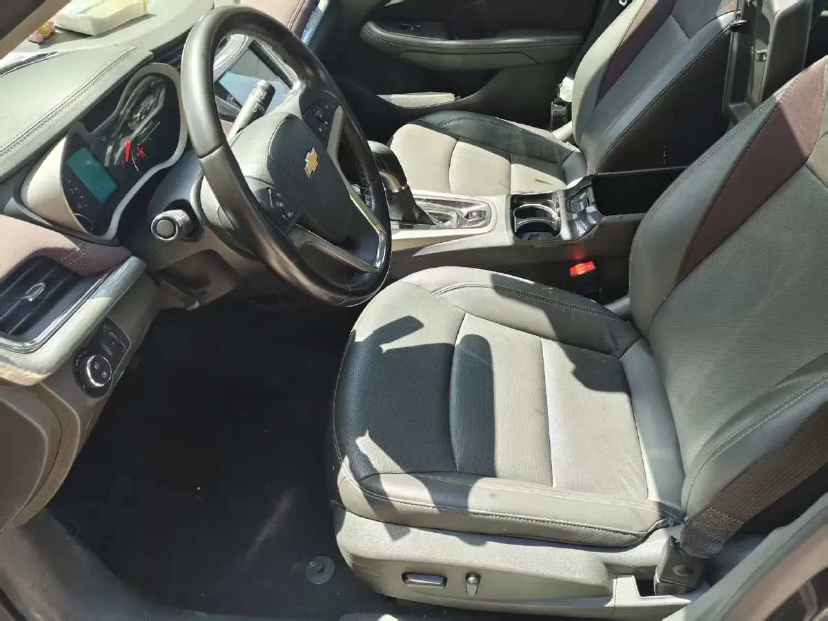 2018 Chevrolet Malibu 1.5T 170HP L4 6AT,autocango,china used car exporter,china ev exporter,chinese used car exporter,chinese used ev exporter