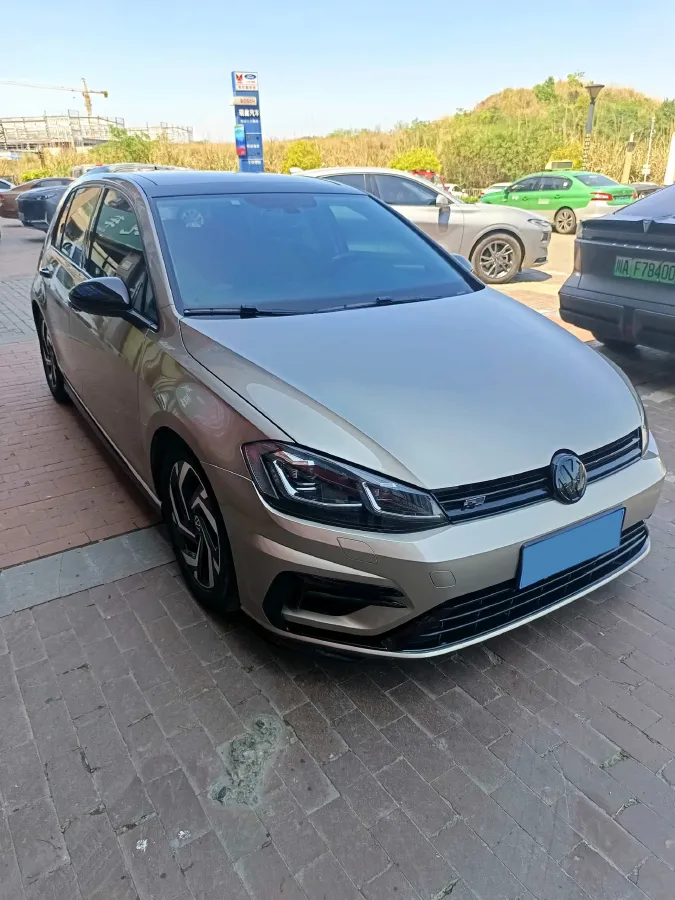 2019 Volkswagen Golf 1.4T 150HP L4 7DCT,autocango,china used car exporter,china ev exporter,chinese used car exporter,chinese used ev exporter