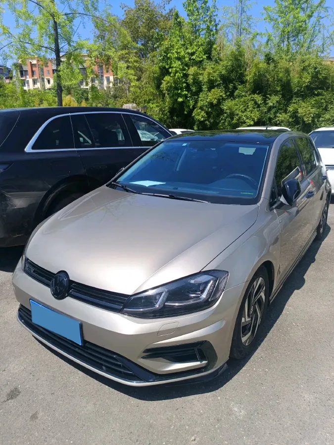 2019 Volkswagen Golf 1.4T 150HP L4 7DCT,autocango,china used car exporter,china ev exporter,chinese used car exporter,chinese used ev exporter