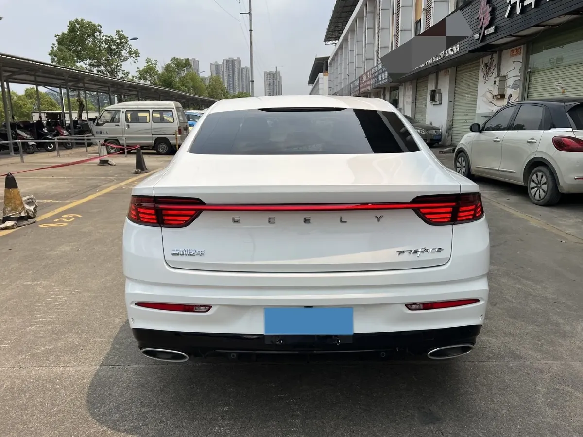 2021 Geely Preface 2.0T 190HP L4 7DCT,autocango,china used car exporter,china ev exporter,chinese used car exporter,chinese used ev exporter