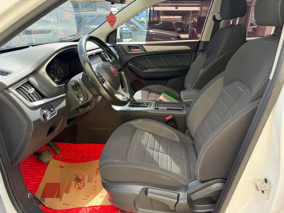 2019 Roewe i6 1.5T 169HP L4 7DCT,autocango,china used car exporter,china ev exporter,chinese used car exporter,chinese used ev exporter