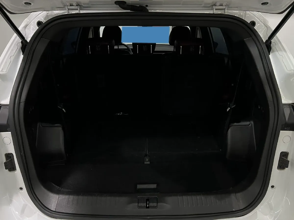 2023 ChangAn Oshan X7 Plus 1.5T 188HP L4 7DCT,autocango,china used car exporter,china ev exporter,chinese used car exporter,chinese used ev exporter