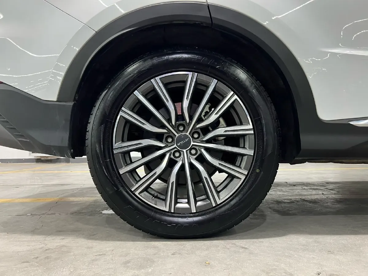 2023 ChangAn Oshan X7 Plus 1.5T 188HP L4 7DCT,autocango,china used car exporter,china ev exporter,chinese used car exporter,chinese used ev exporter