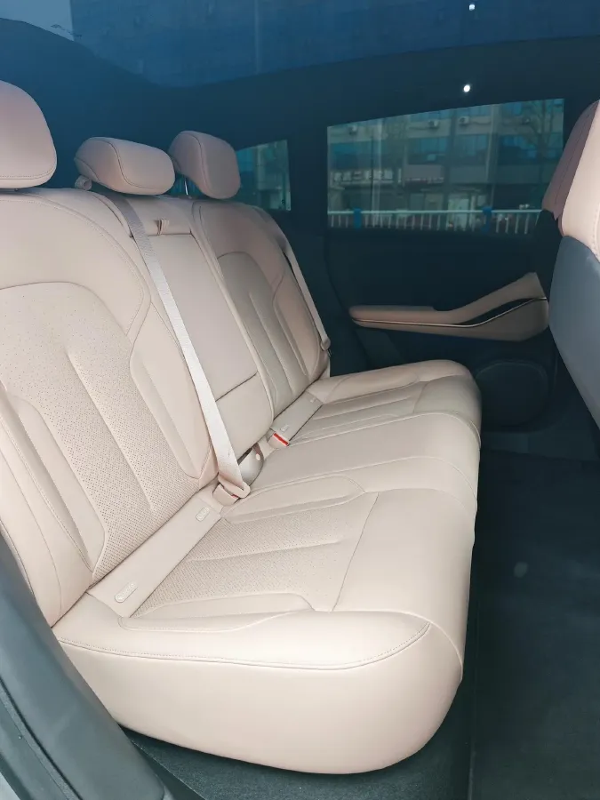 2024 NIO ET5T BEV 75KWH,autocango,china used car exporter,china ev exporter,chinese used car exporter,chinese used ev exporter