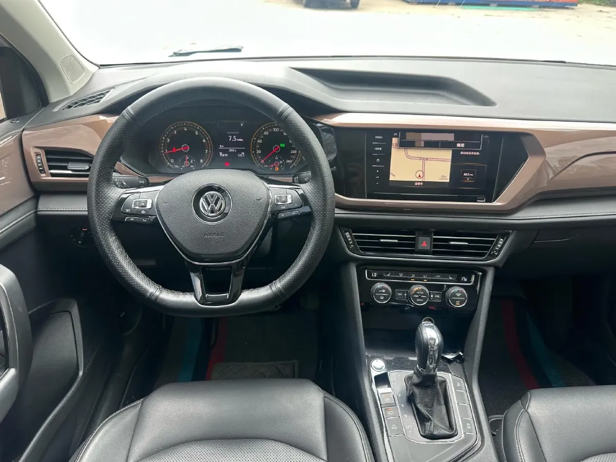 2020 Volkswagen Tharu 1.4T 150HP L4 7DCT,autocango,china used car exporter,china ev exporter,chinese used car exporter,chinese used ev exporter