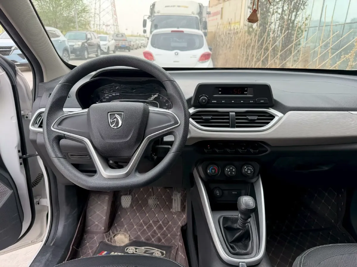 2021 BaoJun 510 1.5L 99HP L4 CVT,autocango,china used car exporter,china ev exporter,chinese used car exporter,chinese used ev exporter